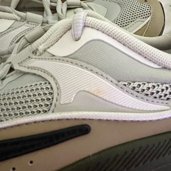 New Nike Women’s Air Max Bliss Shoes Size: 10 Flawed - Picture 14 of 15